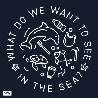 SALE! What do we want to see in the sea? - T-Shirt - klein/taillierter Schnitt (Auslaufmodell)