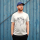 Chicken hug - T-Shirt - groß/gerader Schnitt M-schwarz